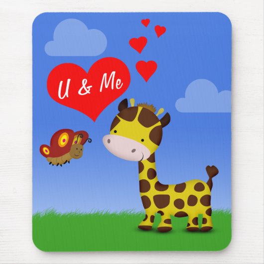 Giraffe en vlinder in liefde muismat (Voorkant)