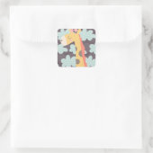 Giraffe en wolken vierkante sticker (Tas)