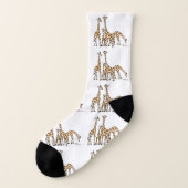 Giraffe familie in bruine en beige sokken (Links - buitenkant)