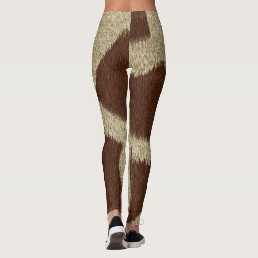 Giraffe Faux Fur Print Leggings (Achterkant)