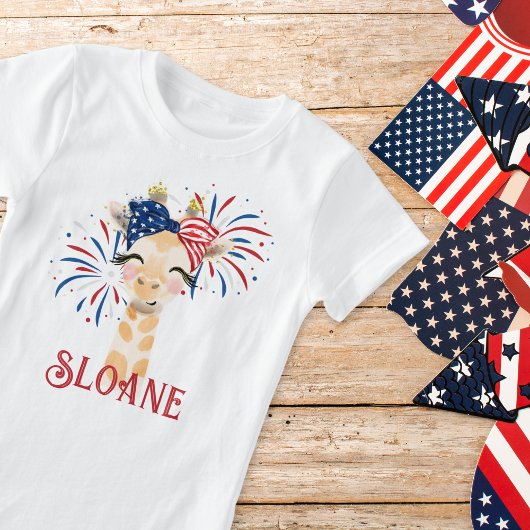 Giraffe Flag Hair Tie en Fireworks gepersonaliseer T-shirt
