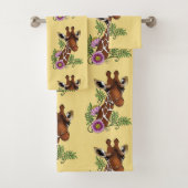Giraffe Geel Portretbloemen Bad Handdoek (Insitu)
