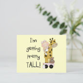 Giraffe - Girl Getting Tall Tshirts en cadeaus Briefkaart (Staand voorkant)
