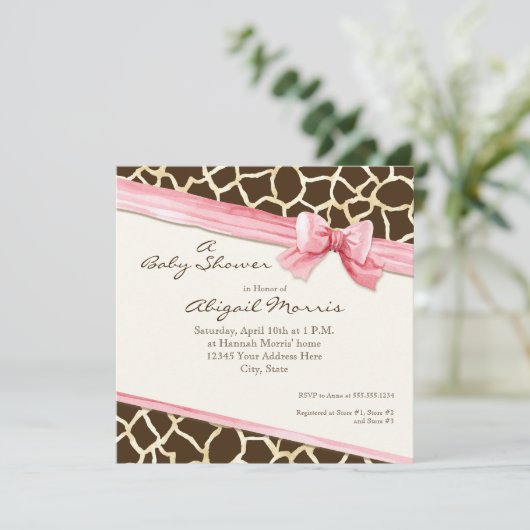 Giraffe Huid Patroon Lint in Bow Baby Girl Uitnodi Kaart (Staand voorkant)