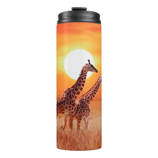 Giraffe in de Afrikaanse savanne tegen de achtergr Thermosbeker (Voorkant)
