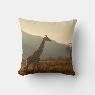 Giraffe in de Savannah Kussen