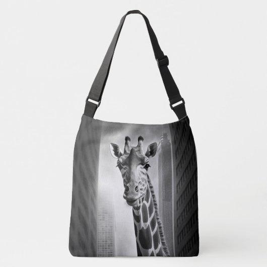 Giraffe in een Cityscape Crossbody Tas (Voorkant)