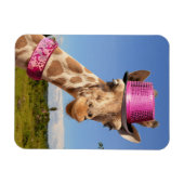 Giraffe in een sprankelend roze pet magneet (Horizontaal)