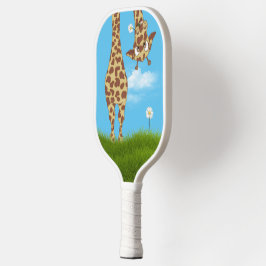 Giraffe in gras met madeliefjes pickleball paddle