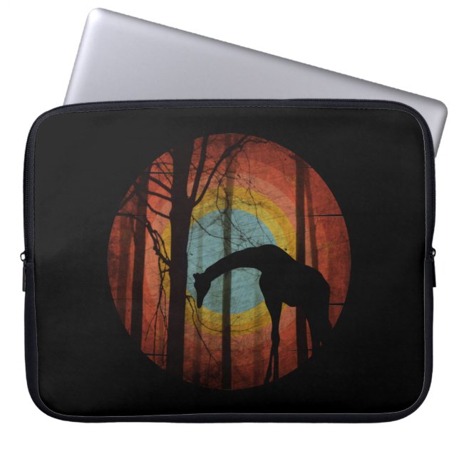 GIRAFFE IN HET BOS WOUDEN LAPTOP SLEEVE (Voorkant)