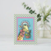 GIRAFFE IN SNELLE SPRINGEMAKERE BONNET, EGG BASKET FEESTDAGENKAART (Staand voorkant)