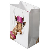 Giraffe in sparkly roze pet medium cadeauzakje (Achterkant Gekanteld)