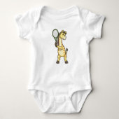 Giraffe in Tennis met Tennis racket Romper (Voorkant)
