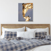 Giraffe kust baby giraffe canvas afdruk (Insitu (Slaapkamer))
