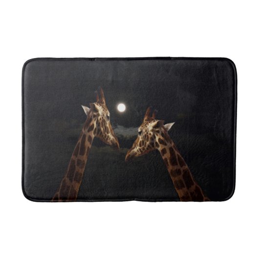 Giraffe Love in the Moonlight Badmat (Voorkant)
