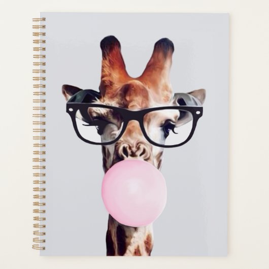 Giraffe met een bril die roze kauwgom blaast planner (Voorkant)