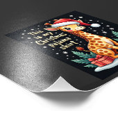 Giraffe met kerstmanhoed bijpassende kerstpyjama foto afdruk (Hoek)