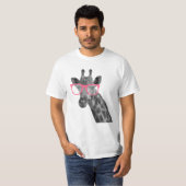 Giraffe met roze bril Cute Funny T-shirt (Voorkant volledig)