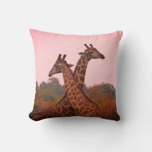 Giraffe met roze lucht en Mopani bomen Kussen