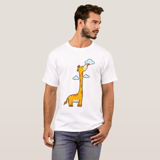 Giraffe met wolken t-shirt (Voorkant volledig)