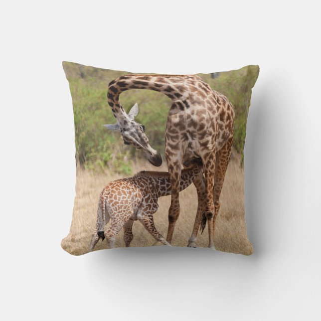 Giraffe moeder en Baby in Kenia Kussen (Voorkant)