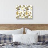 Giraffe naadloos gele patroon canvas afdruk (Insitu (Slaapkamer))