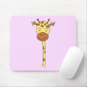 Giraffe naar voren gericht. Cartoon. Muismat (Met muis)