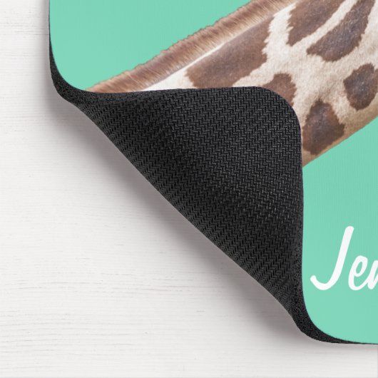 Giraffe op Blauwgroen Groene Gepersonaliseerde Naa Muismat (Hoek)