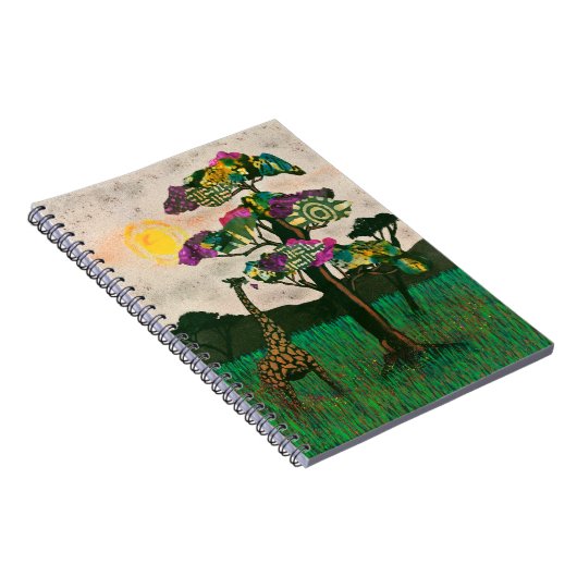 Giraffe op de Planes van Afrika Notitieboek (Rechterzijde)