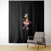 Giraffe op roller Schaatsen in roze tutu Tanktop Wandkleed (In situ)
