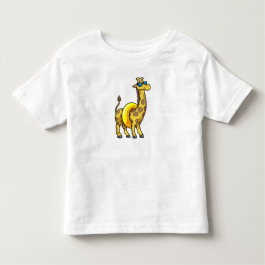 Giraffe op strand met draaiende ring en zonnebril kinder shirts (Voorkant)