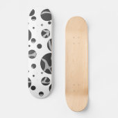 Giraffe Polka Dot Black en Light Grey Print Skateboard (Voorkant)