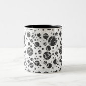 Giraffe Polka Dot Black en Light Grey Print Tweekleurige Koffiemok (Center)