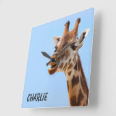 Giraffe Portrait custom monogram wall clock Vierkante Klok (Hoek)