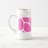 Giraffe Print Pattern in Bright Pink. Bierpul (Links)