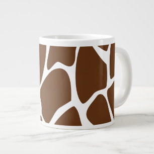 Giraffe printpatroon in donkerbruin. grote koffiekop