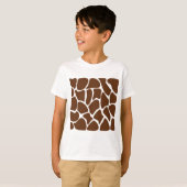 Giraffe printpatroon in donkerbruin. t-shirt (Voorkant volledig)