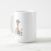 Giraffe Rijden op een Fiets – Hand-Drawn Pencil Ar Koffiemok (Voorkant links)