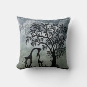 Giraffe Silhouette Moeder Baby Accent Pillow Kussen (Voorkant)