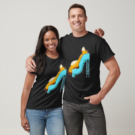 Giraffe Slide T-shirt (Unisex)
