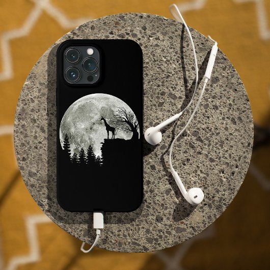Giraffe staande op berg maanlicht Halloween Case-Mate iPhone Case