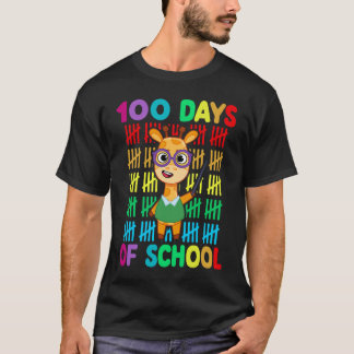 Giraffe Student Cute 100th Days Of School Teacher  T-shirt