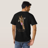 Giraffe Tongue Out en Speelse Wink - Glimlach T-shirt (Achterkant volledig)