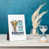Giraffe voor Autisme Bewustzijn Het is OK om Versc Fotoplaat (Zijkant)