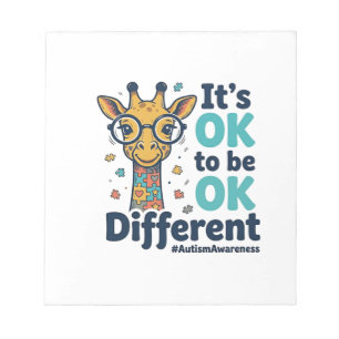 Giraffe voor Autisme Bewustzijn Het is OK om Versc Notitieblok