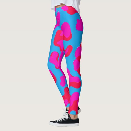 Giraffe Wild Animal Pattern Leggings (Links)