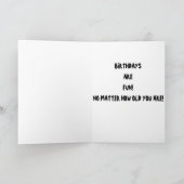 GIRAFFE ZEGT: "WEES NIET VERDRIETIG" VERJAARDAGEN  KAART (Binnen)