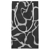 Giraffe zwart en lichte grijze afdrukken klein cadeauzakje (Voorkant)