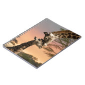 Giraffes begroeten elkaar notitieboek (Linkerzijde)