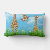 Giraffes in Grass met Clouds Lumbar Pillow Kussen (Voorkant)